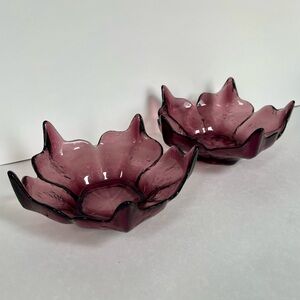 2 Glass Lotus Bowls. Viking. Vintage Mid-century Modern. Amethyst Purple. MCM.
